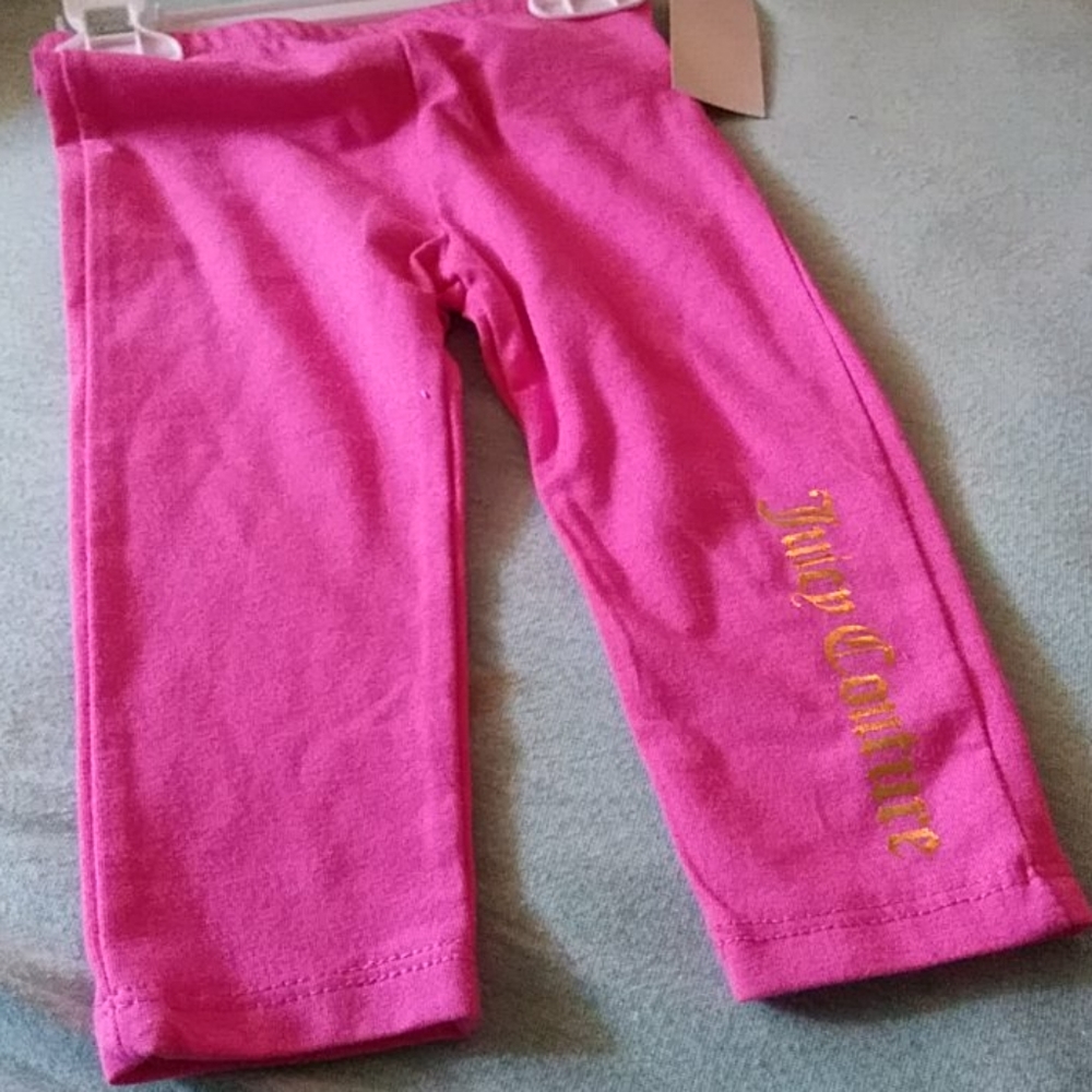 Clothes - Picture 7 of 9